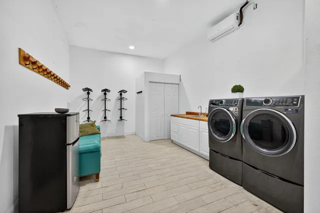 a view of front door of house