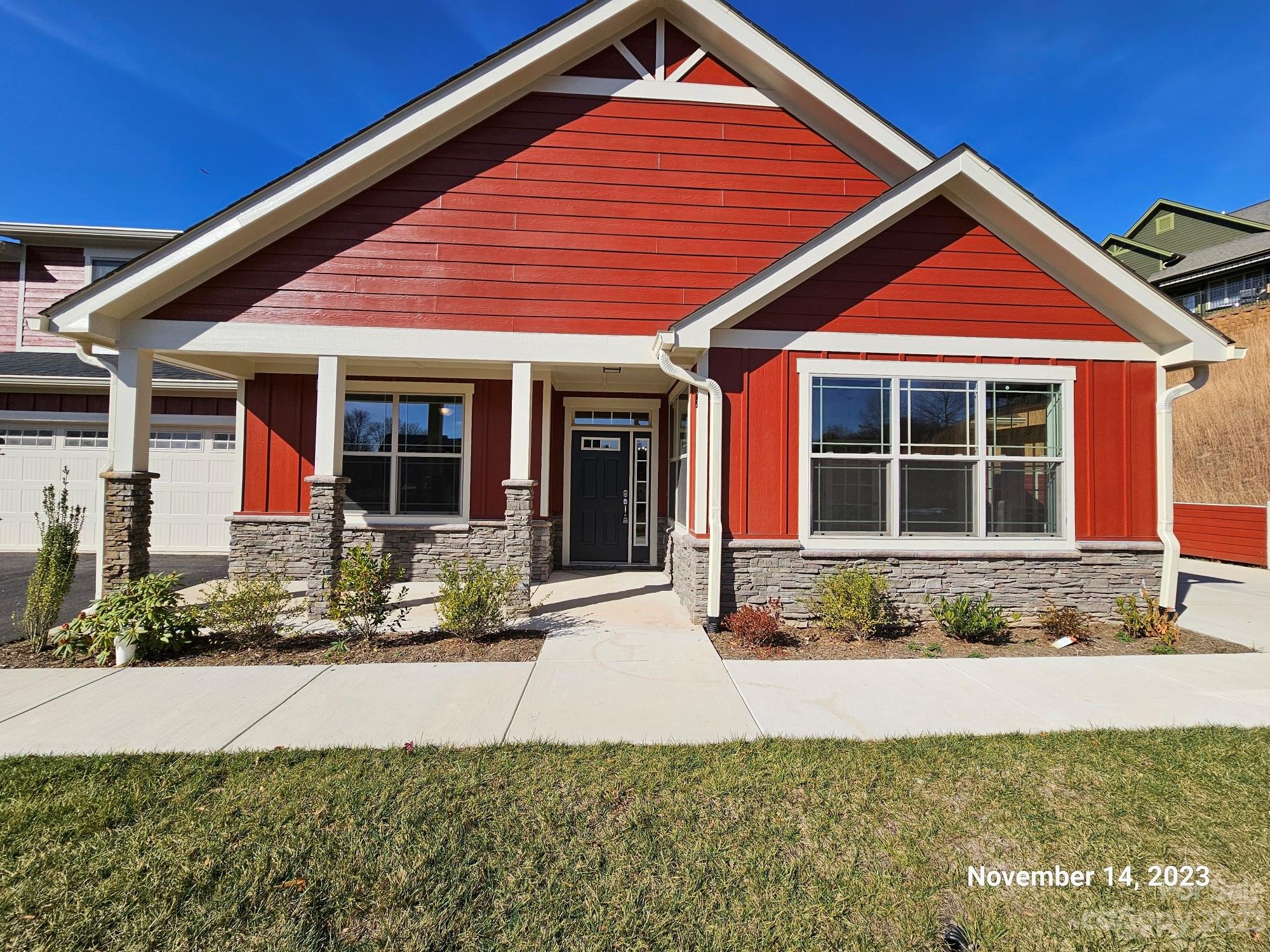 18 Brookstone Place, Unit R2 Candler, NC 28715 - Photo 3 of 23 Gallery Image 3