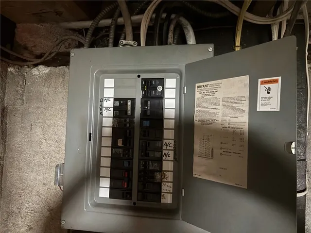 $474,900 | 52 Carpenter Street, Seekonk, MA 02771