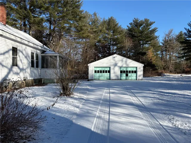 $474,900 | 52 Carpenter Street, Seekonk, MA 02771