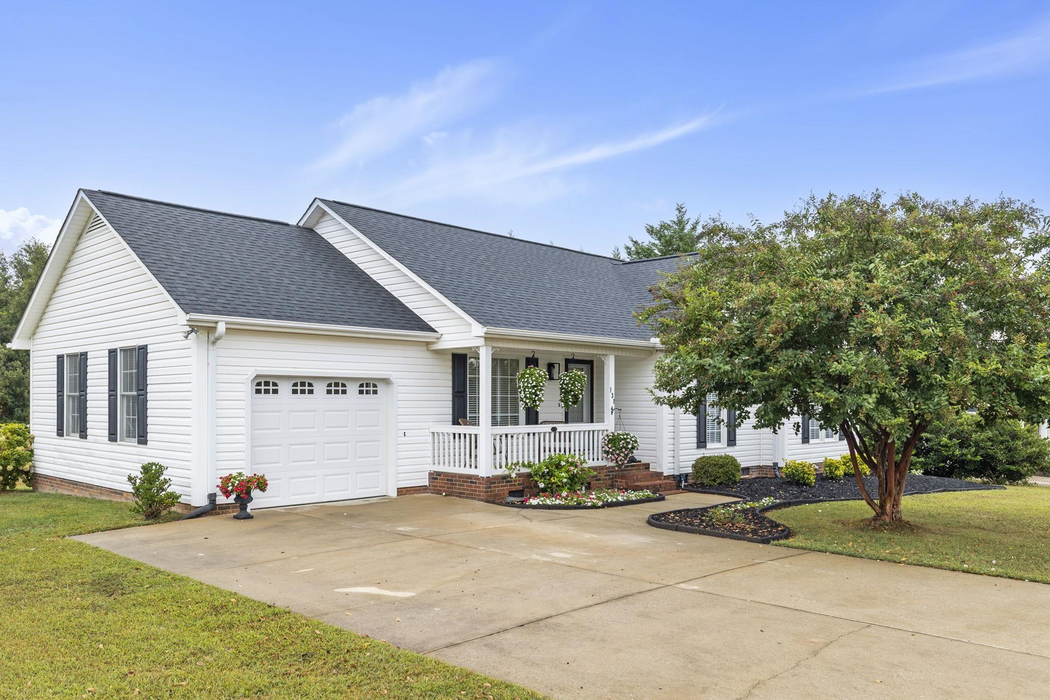 131 Chandler Downs Trail Inman, SC 29349 - Photo 1 of 37 Gallery Image 1