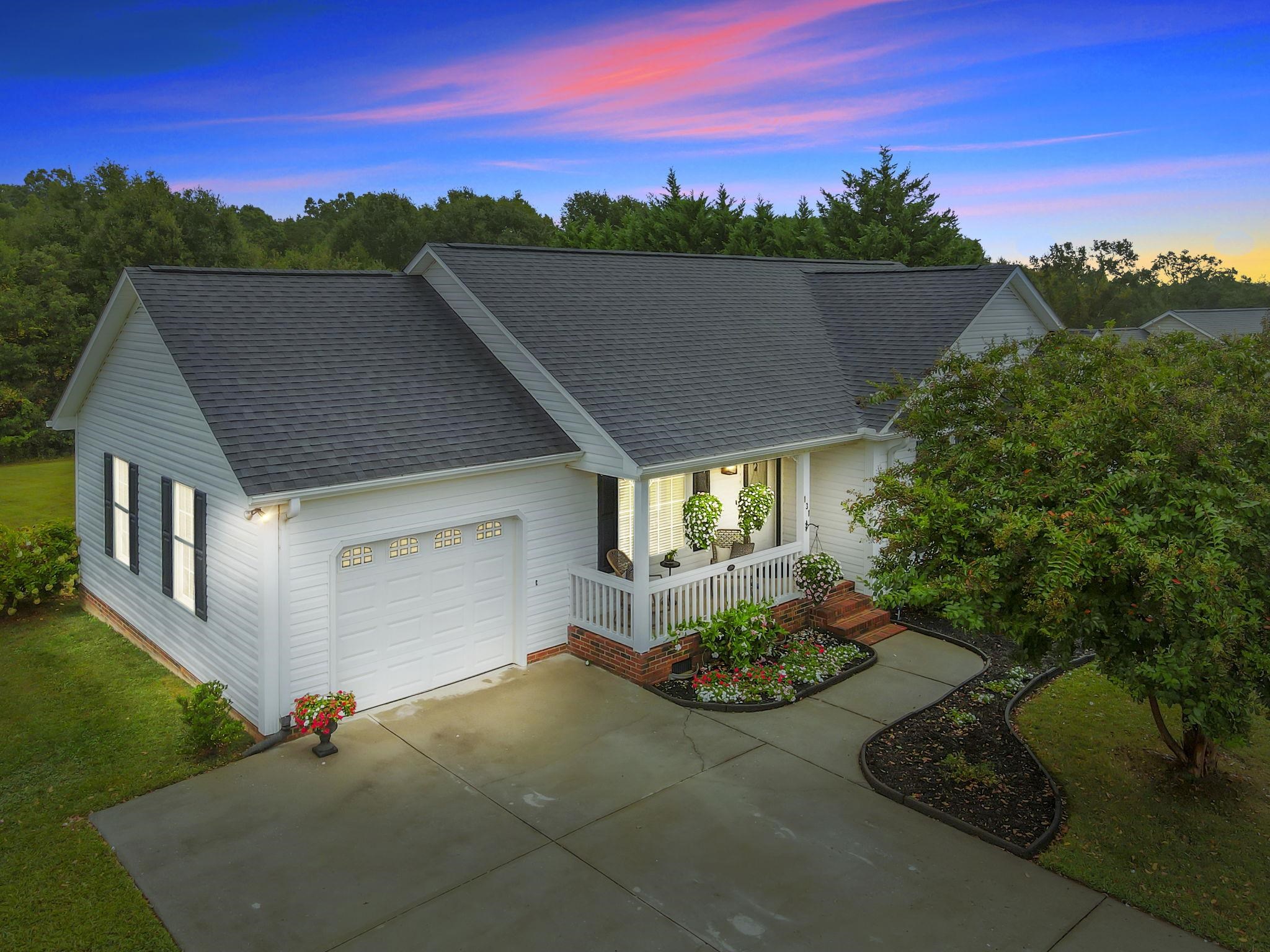 131 Chandler Downs Trail Inman, SC 29349 - Photo 3 of 37 Gallery Image 3