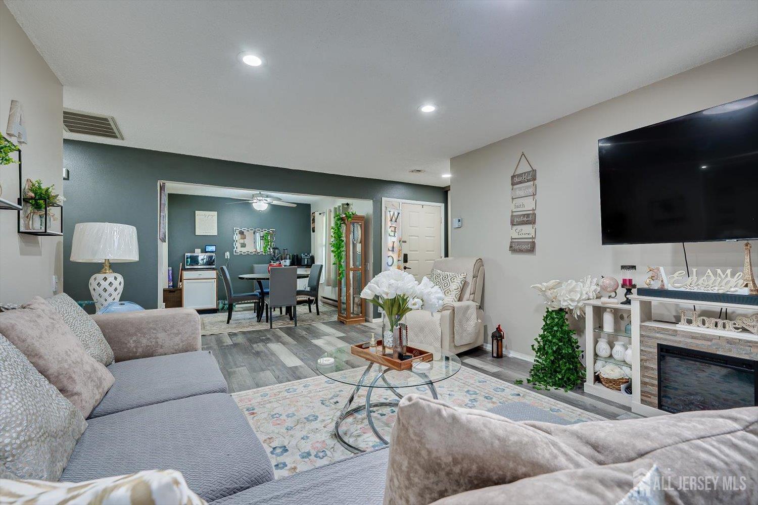 813 A Deal Road Monroe Township, NJ 08831 - Photo 8 of 27