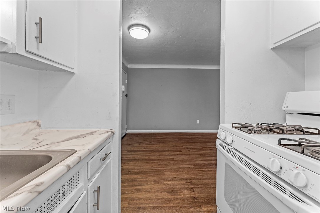 19465 Lorain Road, Unit 3 Cleveland, OH 44126 - Photo 13 of 20