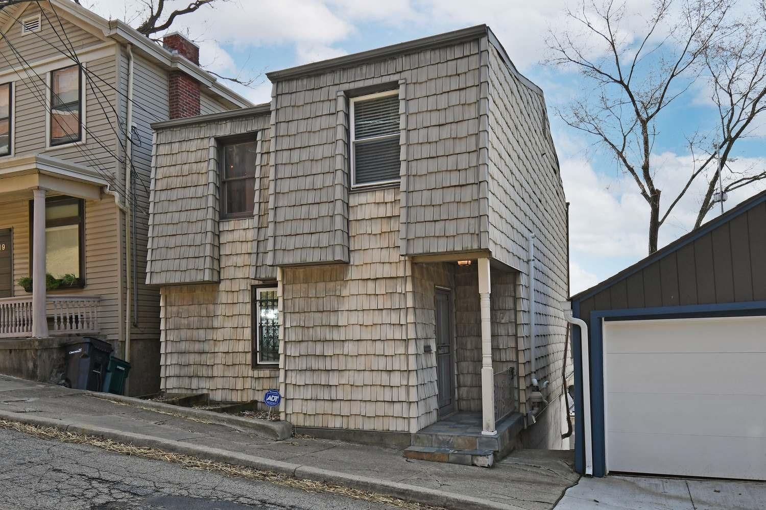 517 Boal Street Cincinnati, OH 45202 - Photo 2 of 30