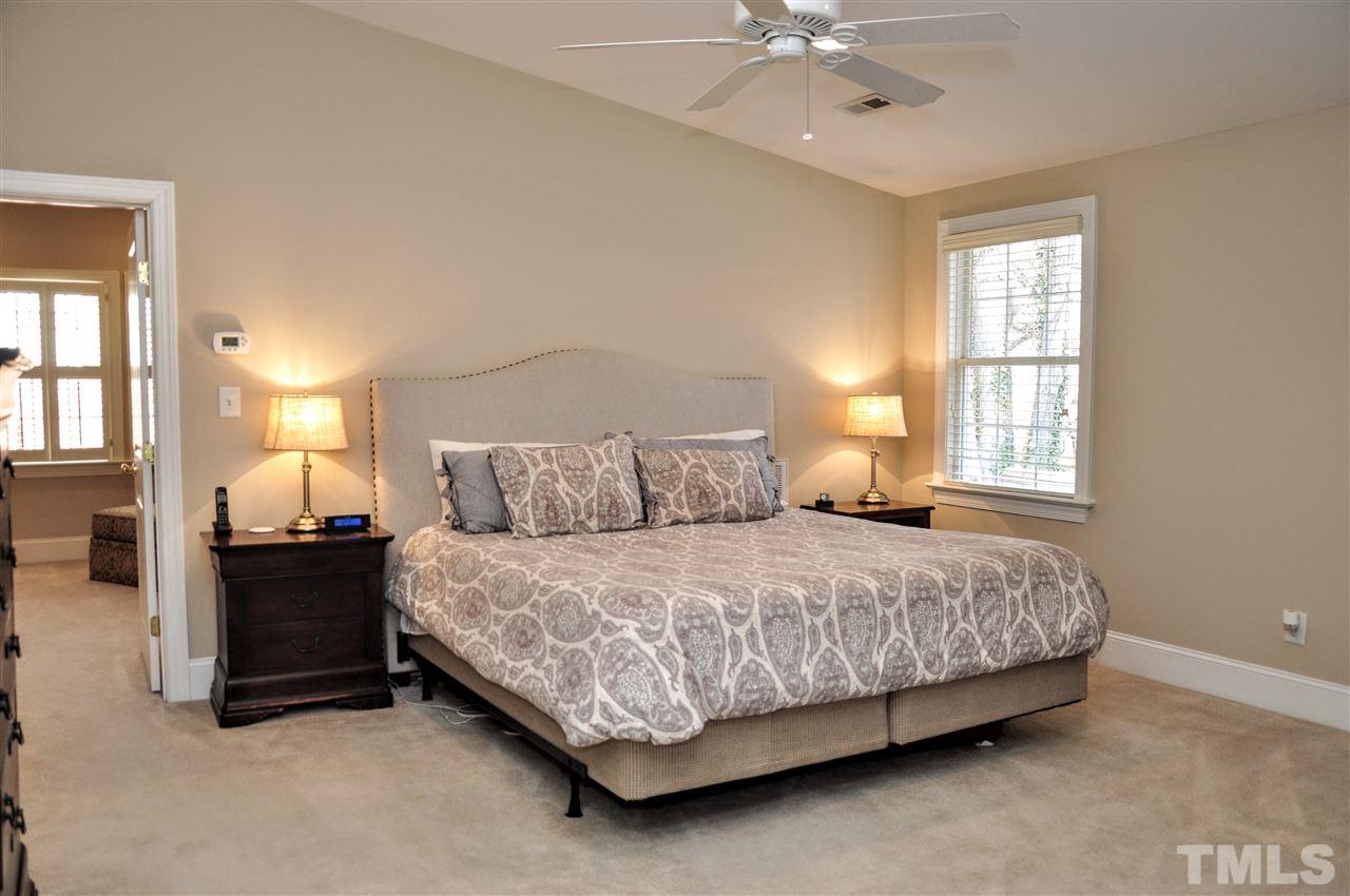 3220 Bedford Avenue Raleigh, NC 27607 - Photo 15 of 25