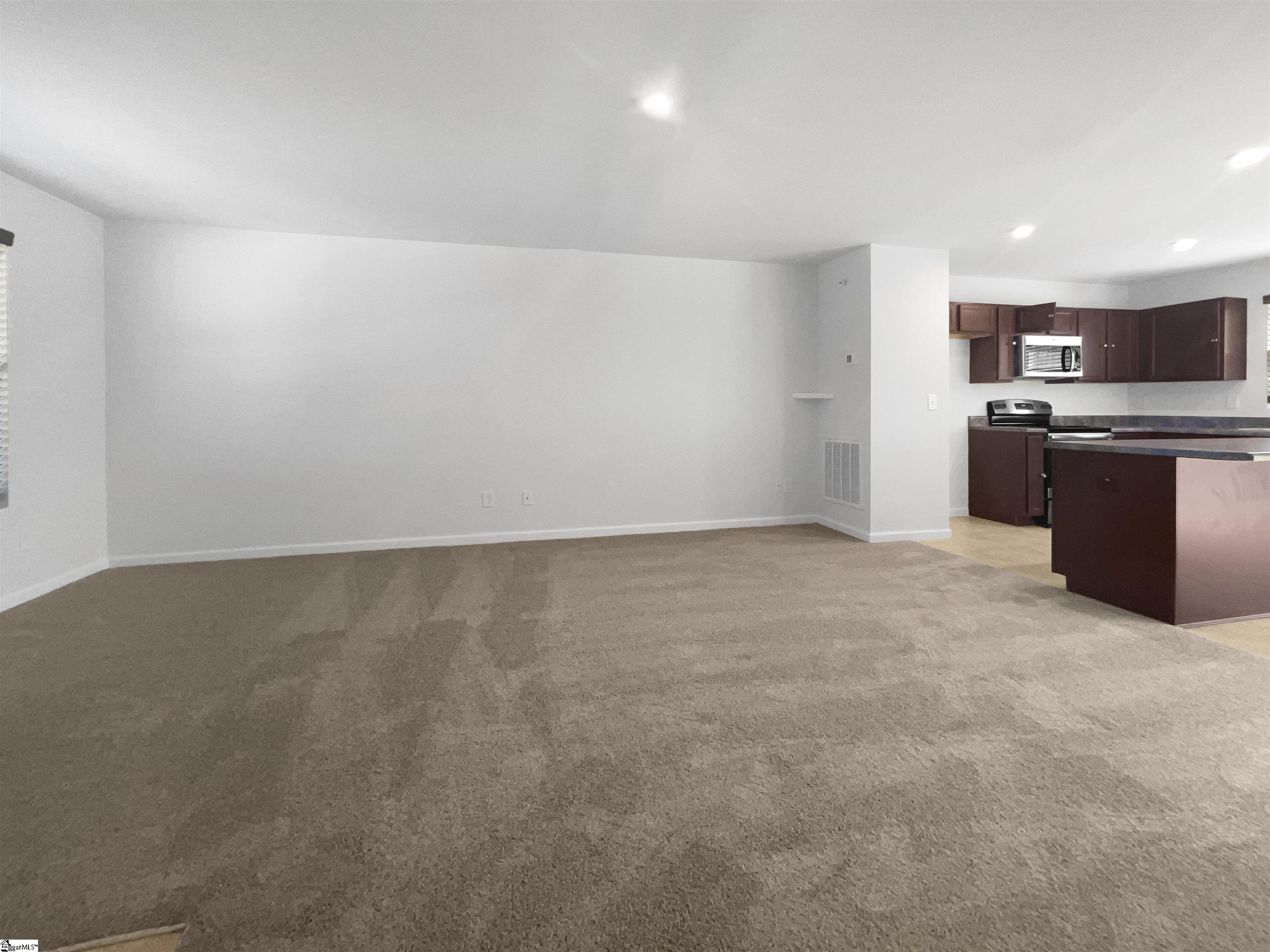 351 Hobson Way Lyman, SC 29365 - Photo 2 of 26 Gallery Image 2