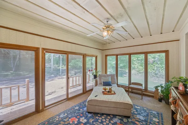 $299,900 | 326 Dogwood Drive, Decaturville, TN 38329