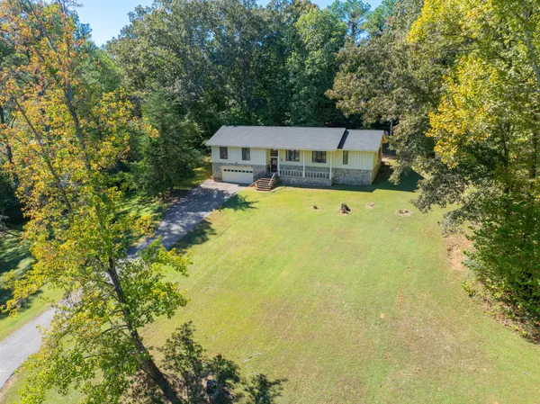 $299,900 | 326 Dogwood Drive, Decaturville, TN 38329