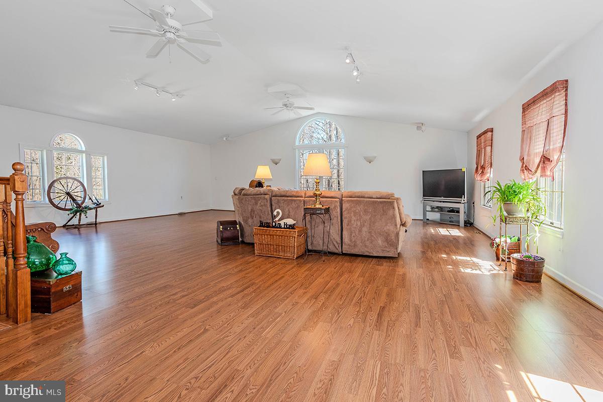 213 King James Road Upper Marlboro, MD 20774 - Photo 14 of 41 Space for a game table or exercise equipment!