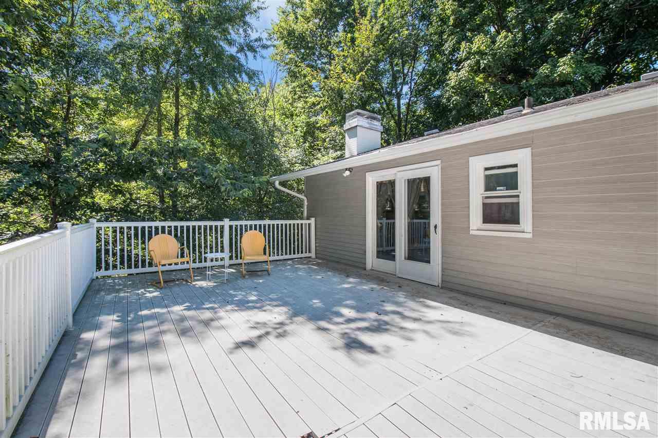 8201 Ridgewood Road Rock Island, IL 61201 - Photo 19 of 20 Gallery Image 19