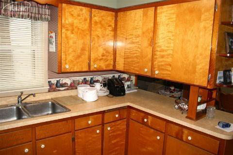 3027 Covert Road Flint, MI 48506 - Photo 4 of 31 20343545-3.JPG