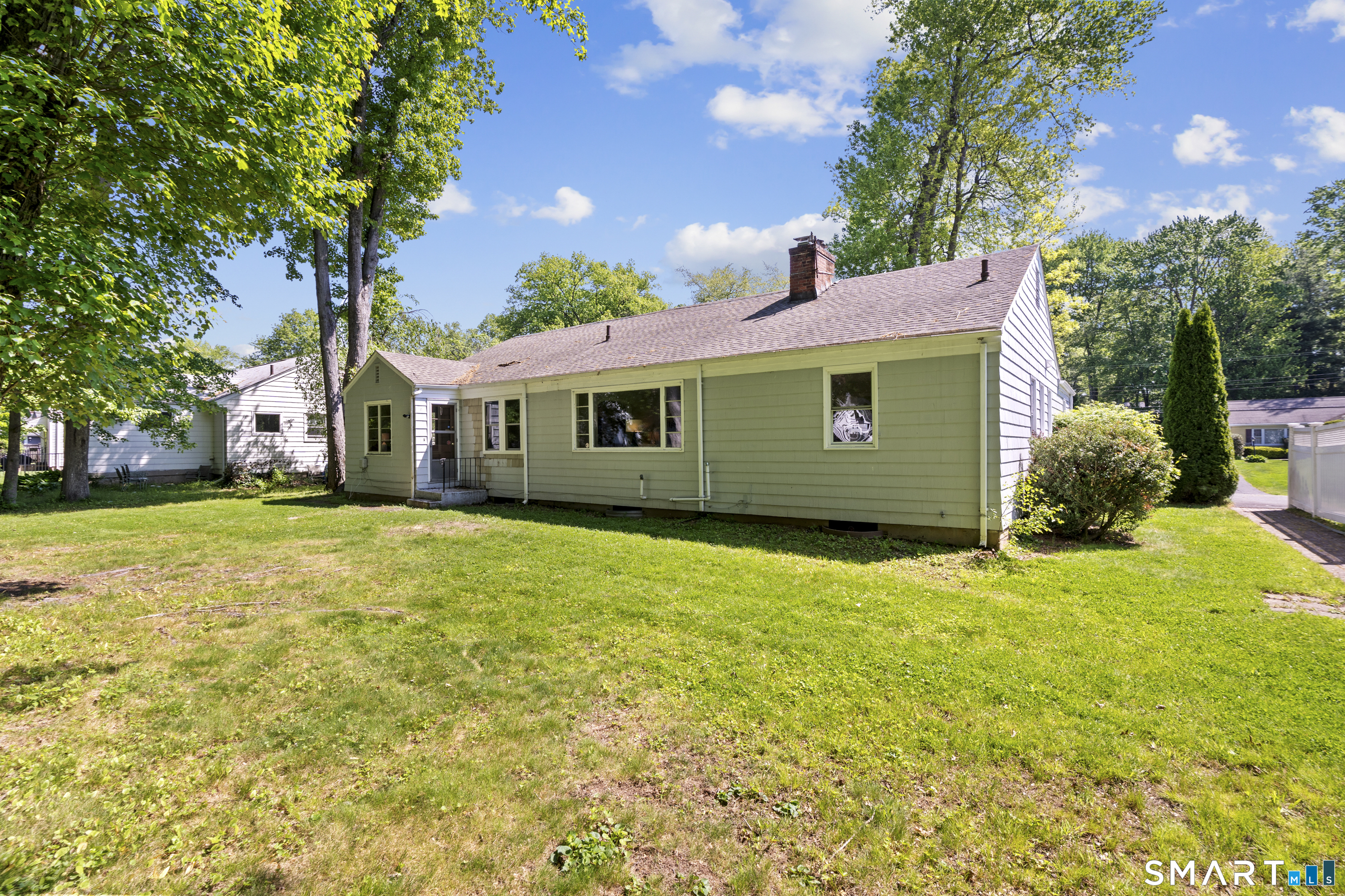 25 Miamis Road West Hartford, CT 06117 - Photo 36 of 38