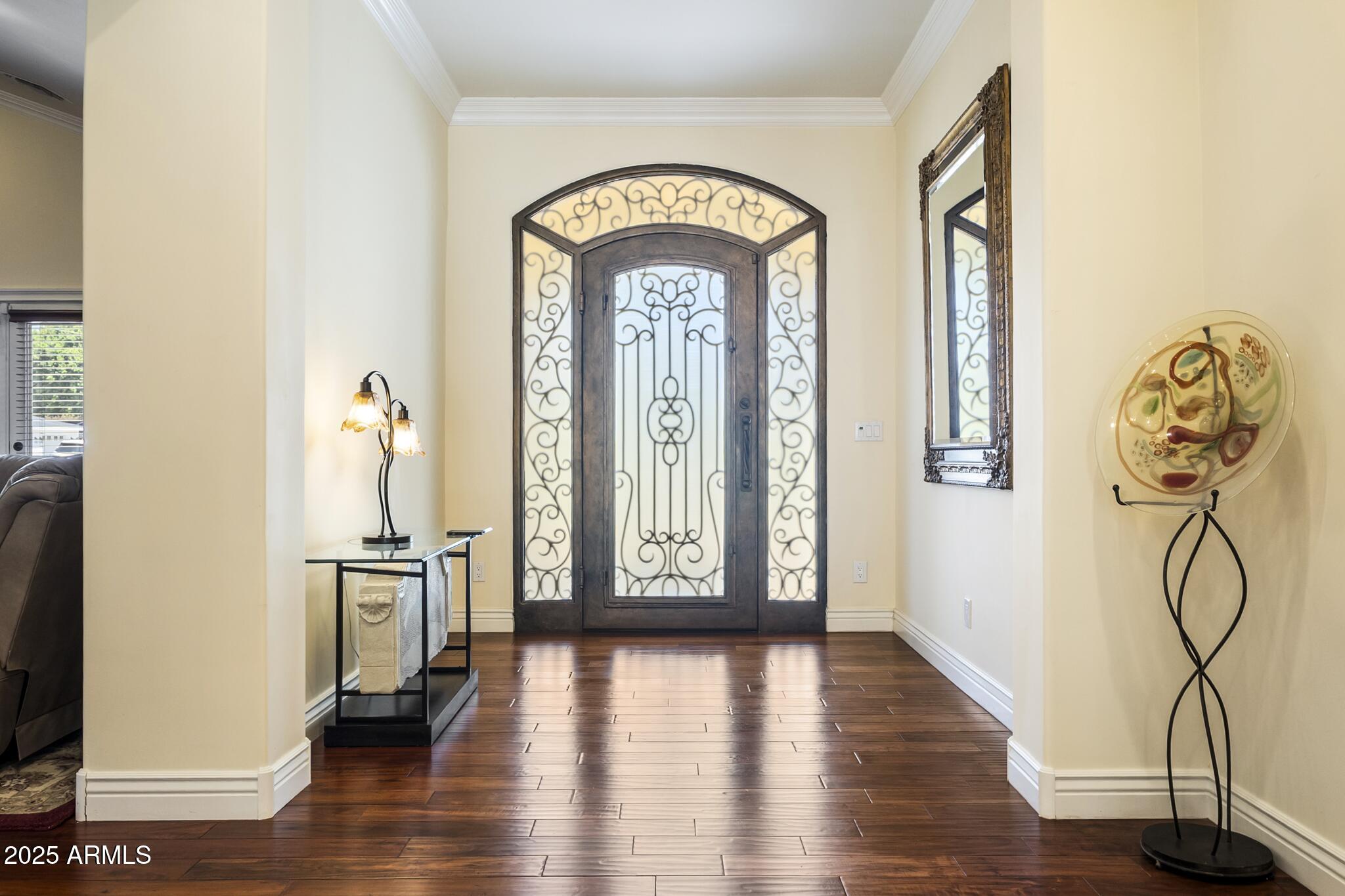 229 West Vista Avenue Phoenix, AZ 85021 - Photo 14 of 113 14