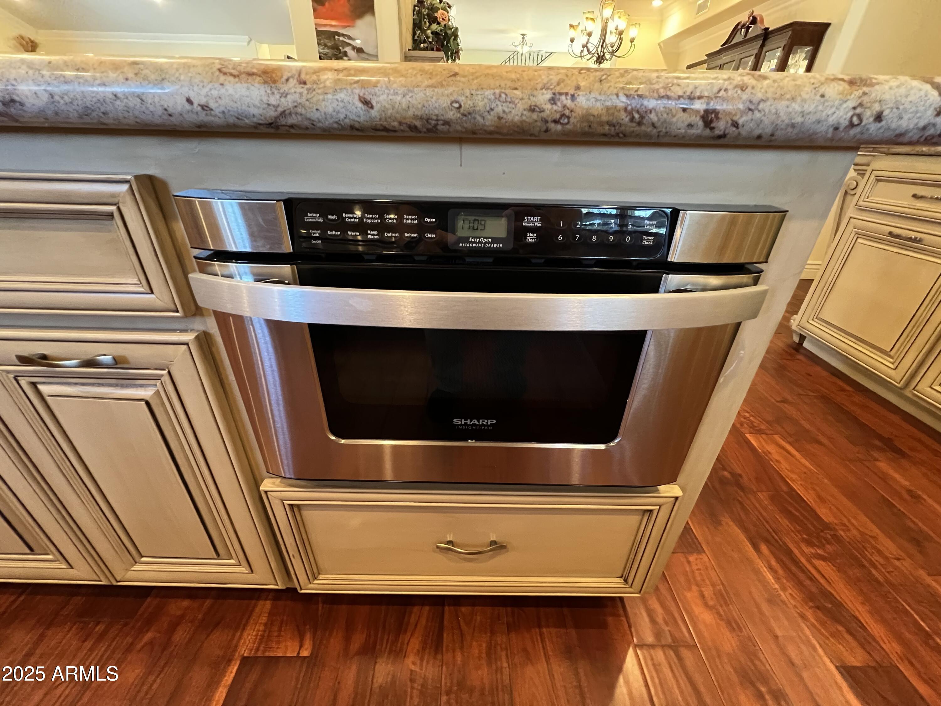 229 West Vista Avenue Phoenix, AZ 85021 - Photo 28 of 113 28