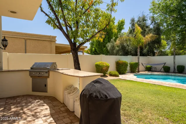 $2,500,000 | 229 West Vista Avenue, Phoenix, AZ 85021