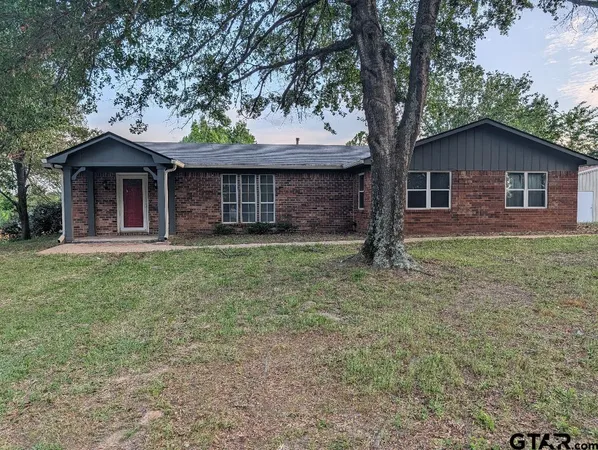 $1,900 | 17217 Cr 136 Tyler Tx 75703, Tyler, TX 75703