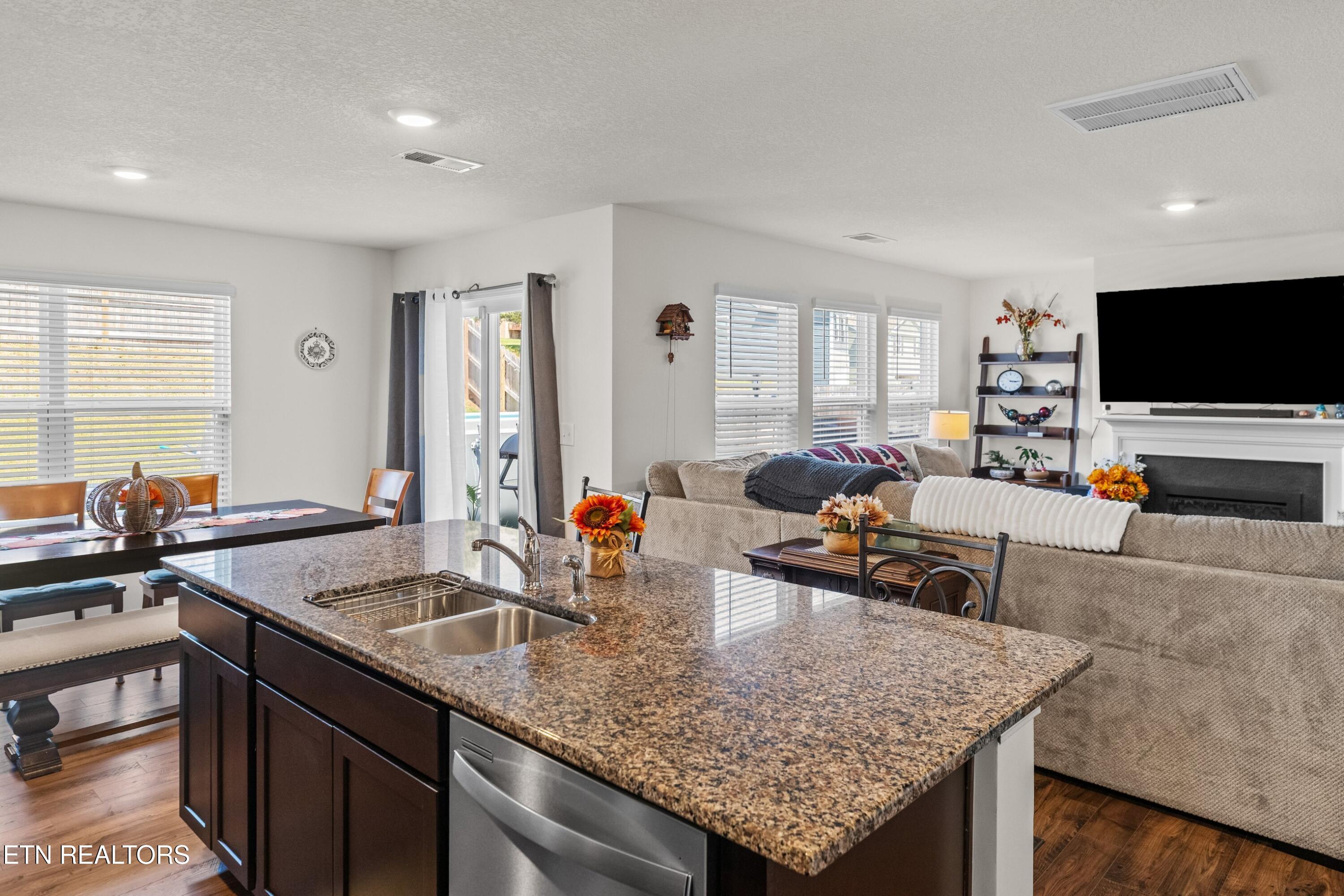 120 Waverly Talbott, TN 37877 - Photo 10 of 44 009-120WaverlyPath-JeffersonCity-TN-3787