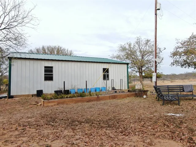 $725,000 | 9300 County Road 131, Brownwood, TX 76801