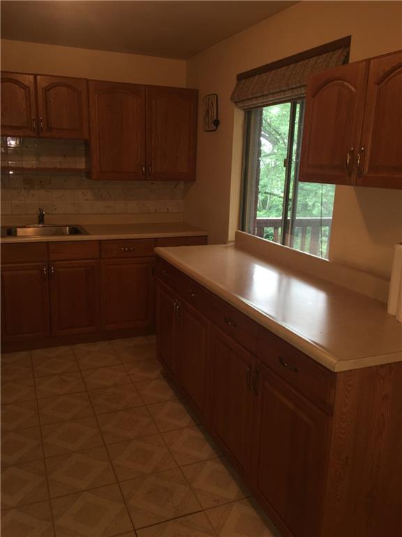 713 Bittersweet Road Monroeville, PA 15146 - Photo 3 of 18 Gallery Image 3
