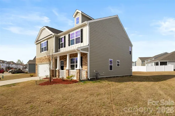 $424,900 | 1643 Secrest Cmns Drive, Monroe, NC 28112