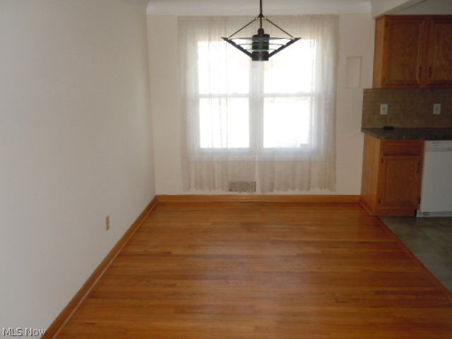 6837 Revere Road Cleveland, OH 44130 - Photo 8 of 19 Gallery Image 8