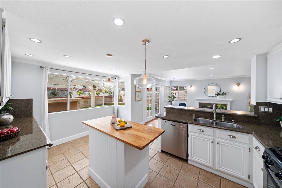 3284 Skyview Lane Corona, CA 92882 - Photo 10 of 56