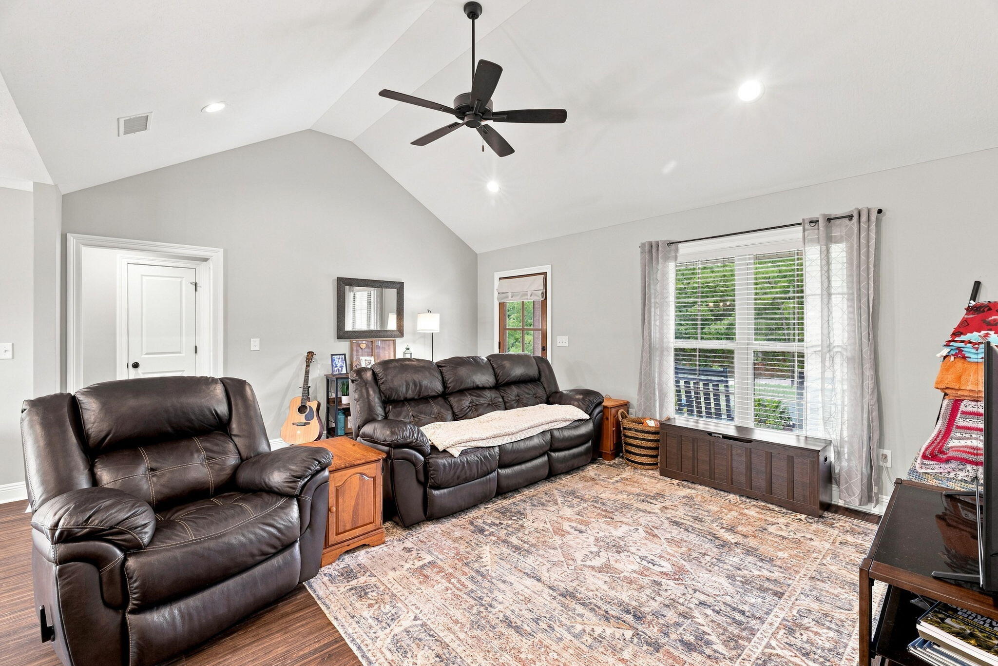 173 Ray Boone Road Purvis, MS 39475 - Photo 4 of 21 Gallery Image 4