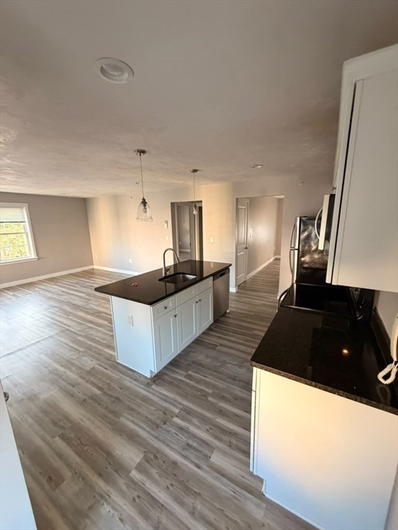 75 Merriam Avenue, Unit 5 Leominster, MA 01453 - Photo 4 of 9
