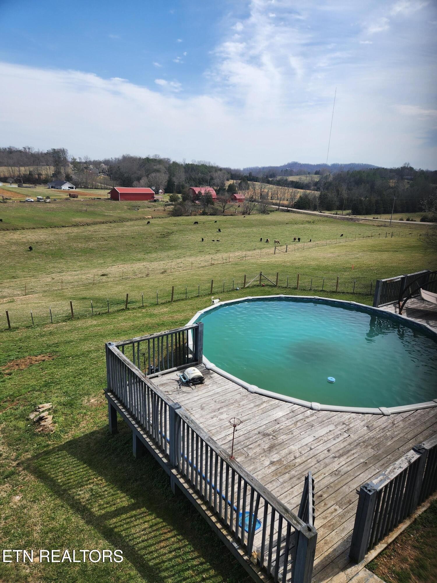 7545 Longmire Road Luttrell, TN 37779 - Photo 17 of 41 Gallery Image 17