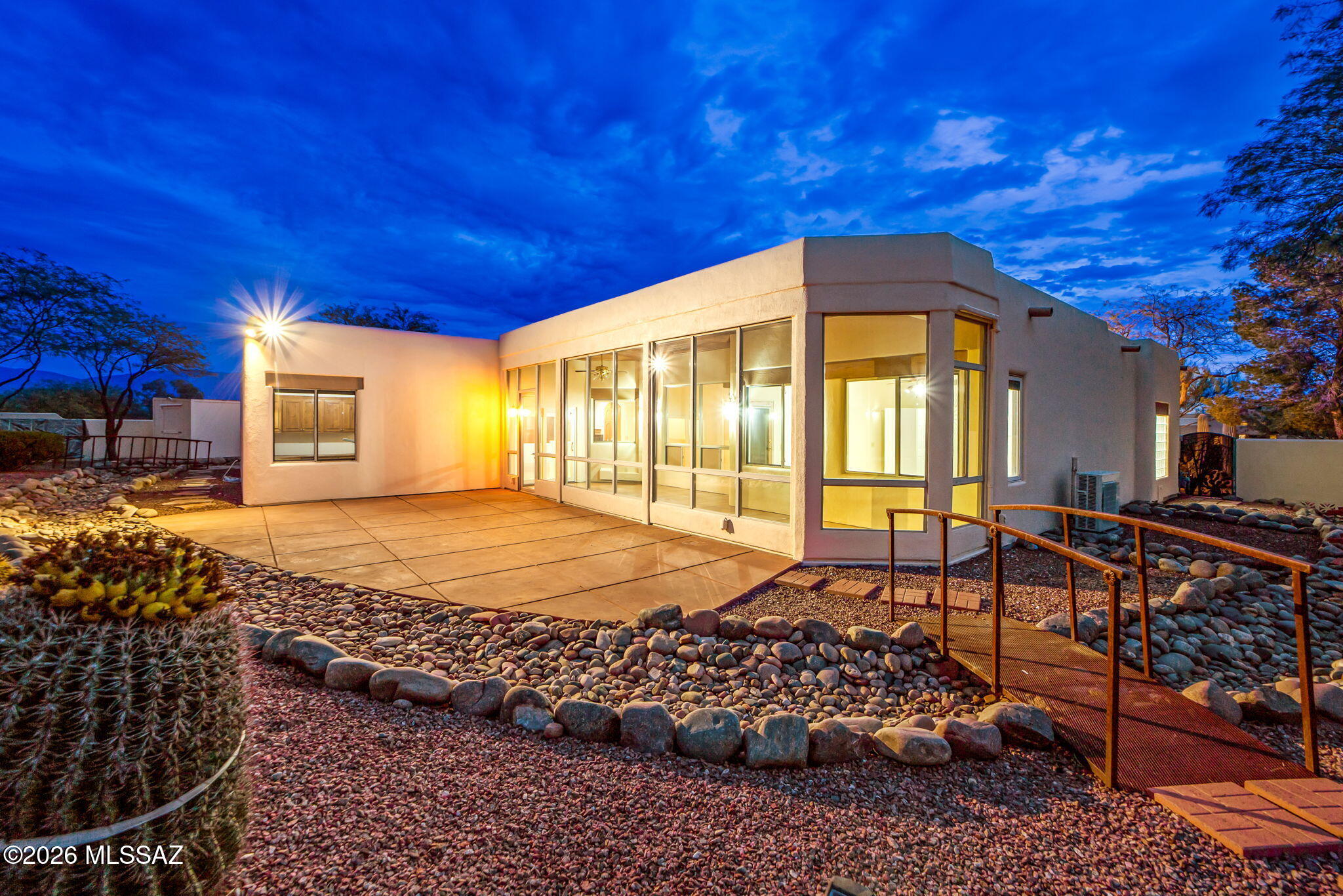 3655 North Harrison Road Tucson, AZ 85749 - Photo 46 of 51 a front view of a house