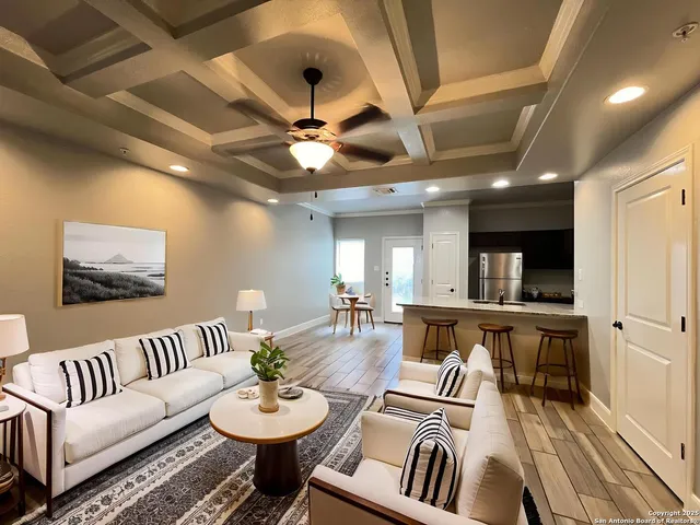 $1,250 | 6419 Melanzane Avenue, Unit 3, San Antonio, TX 78233