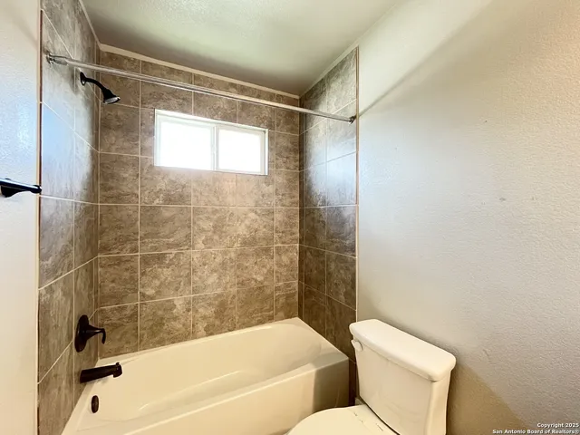 $1,250 | 6419 Melanzane Avenue, Unit 3, San Antonio, TX 78233