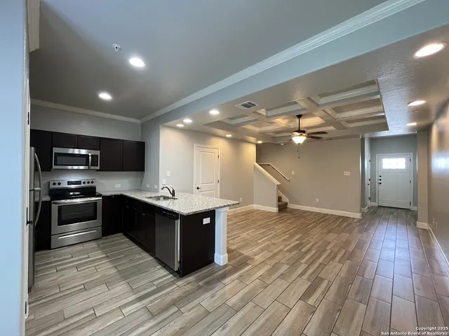 $1,250 | 6419 Melanzane Avenue, Unit 3, San Antonio, TX 78233