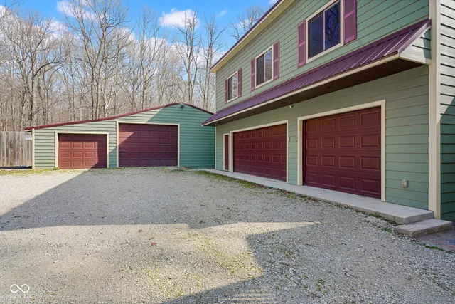 $620,000 | 1747 East Tall Oaks Lane, Greencastle, IN 46135