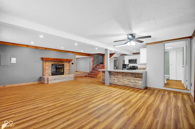 $620,000 | 1747 East Tall Oaks Lane, Greencastle, IN 46135