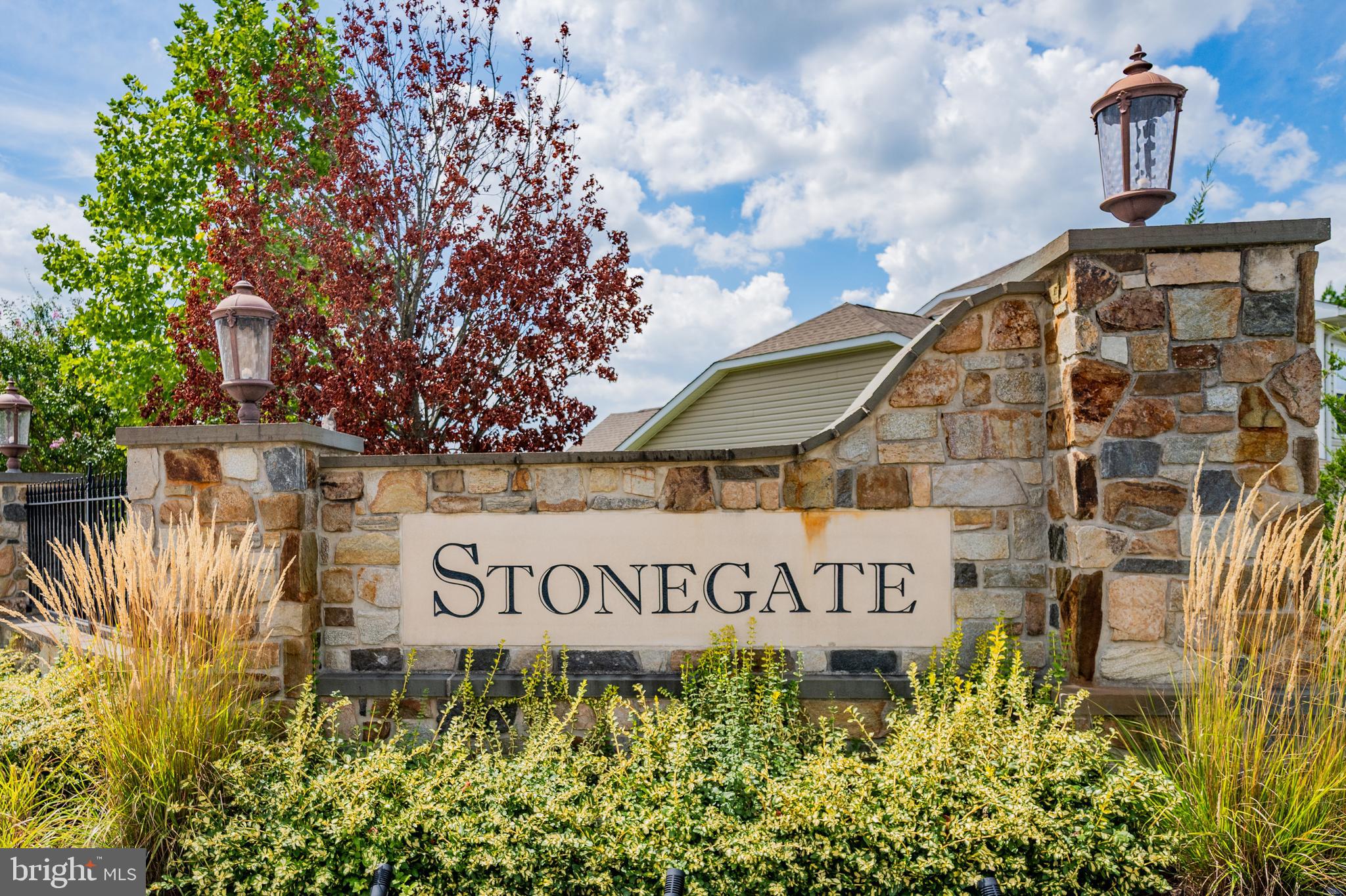 682 Stonegate Road Westminster, MD 21157 - Photo 3 of 45 Gallery Image 3