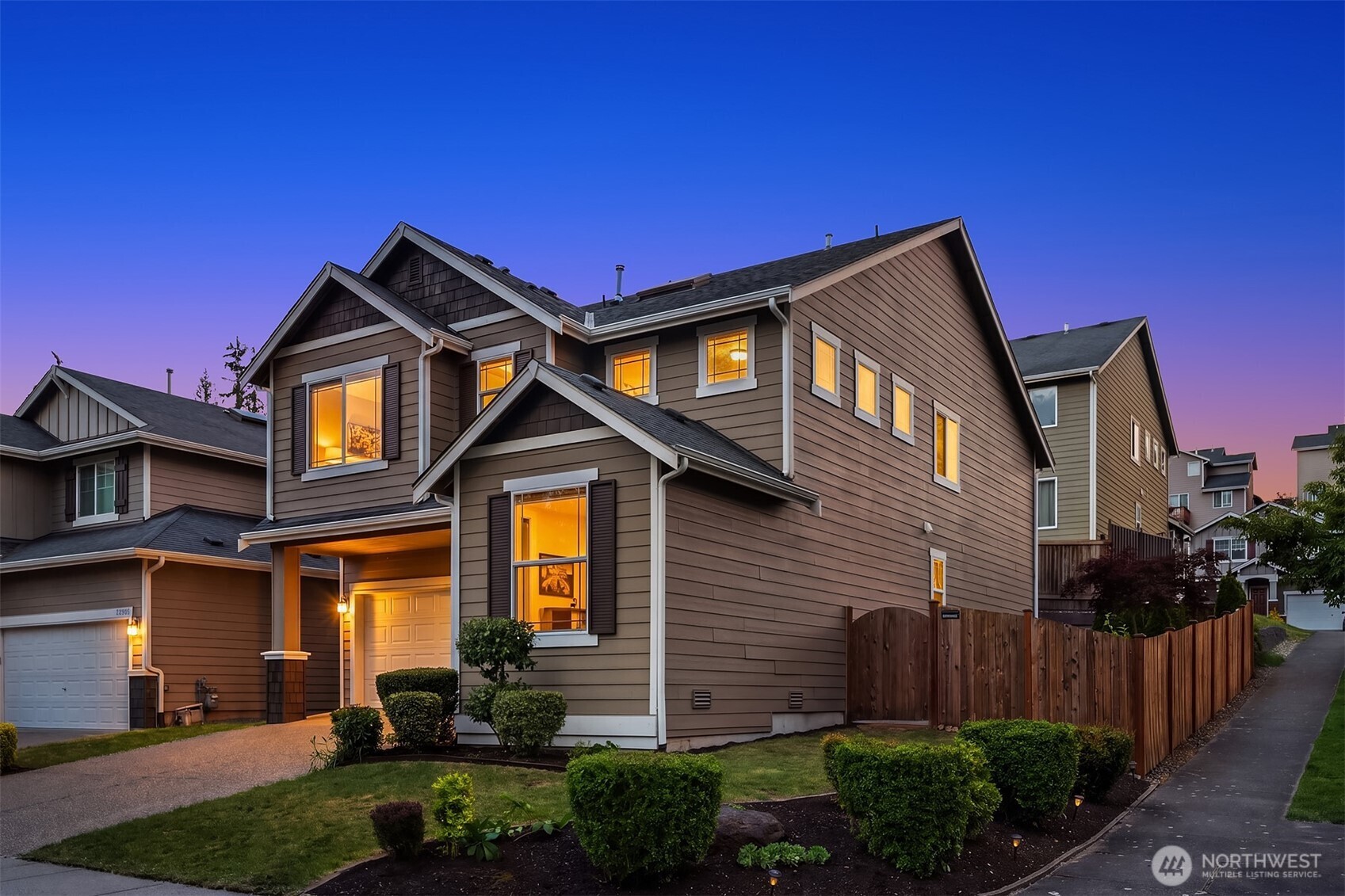 22909 41st Avenue Southeast Bothell, WA 98021 - Photo 4 of 38