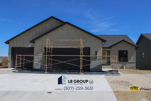 $629,700 | 2485 Heathrow Avenue, Casper, WY 82609