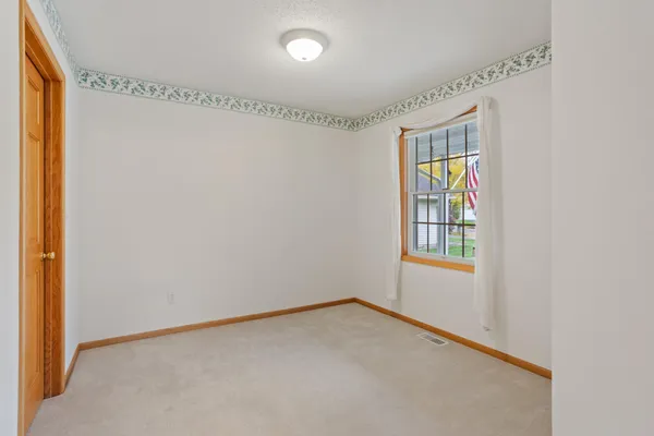 $399,900 | 14817 Upper 56th Street North, Stillwater, MN 55082