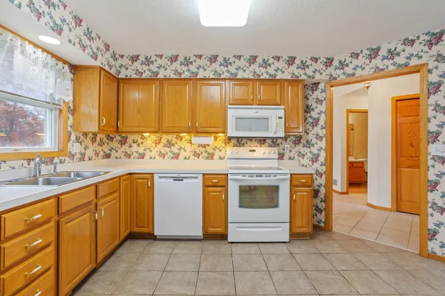 $399,900 | 14817 Upper 56th Street North, Stillwater, MN 55082