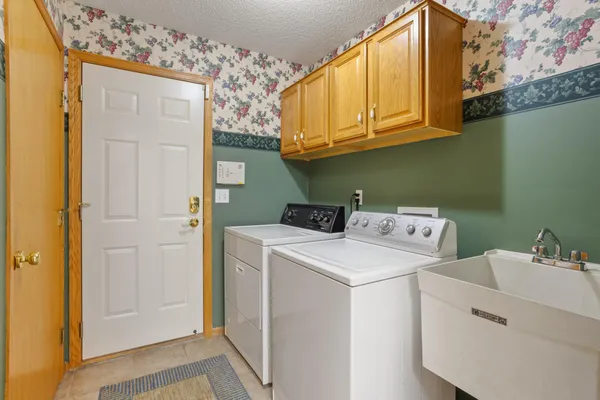 $399,900 | 14817 Upper 56th Street North, Stillwater, MN 55082