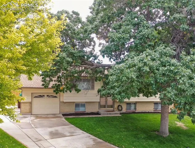 $395,000 | 6865 Arctic Place, Colorado Springs, CO 80911