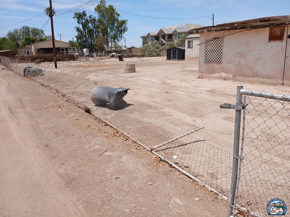 1778 McDonald Road El Centro, CA 92243 - Photo 1 of 4 Gallery Image 1