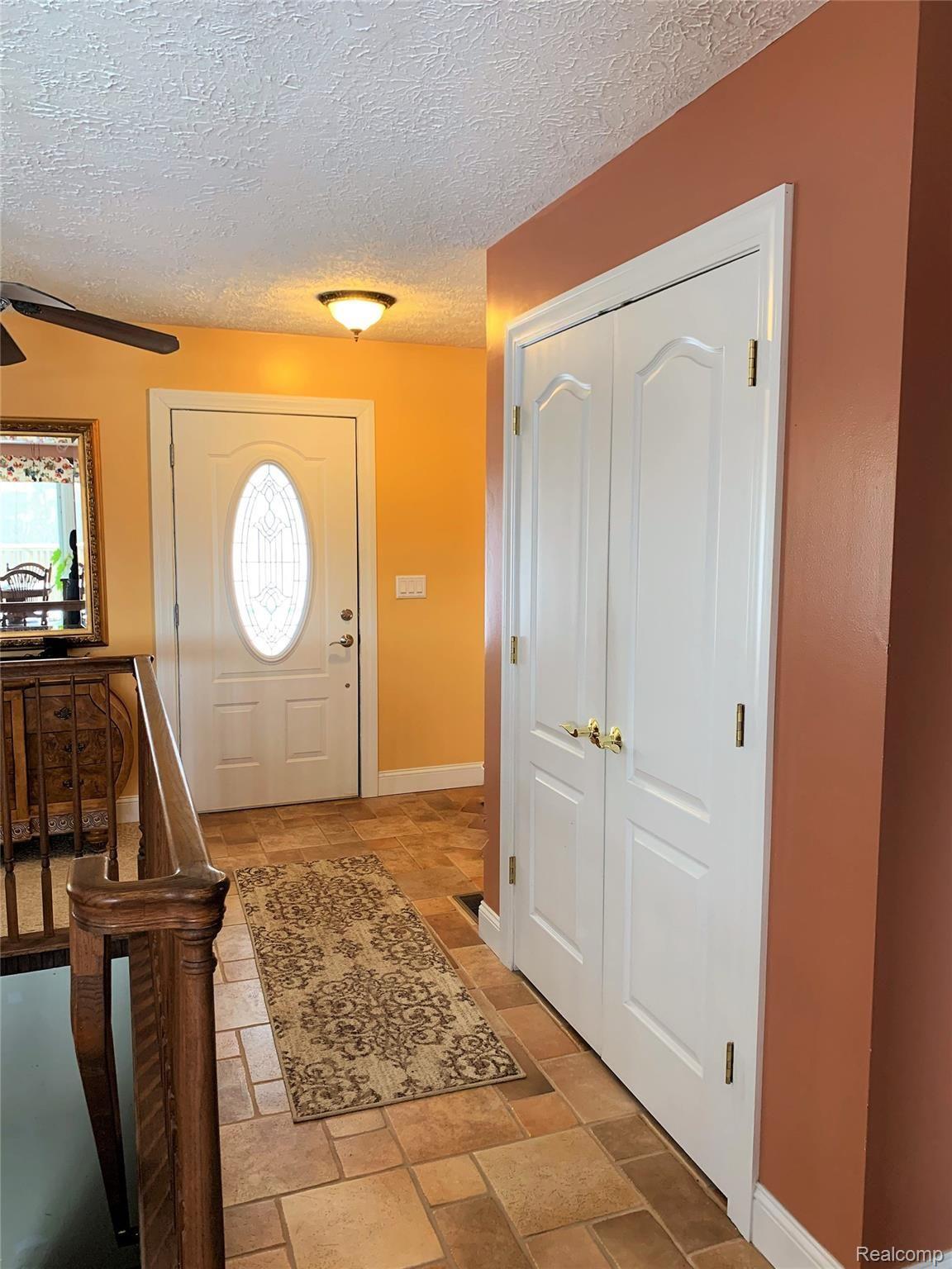 3532 Golf Club Road Howell, MI 48843 - Photo 5 of 30 entry w/ lrg closet