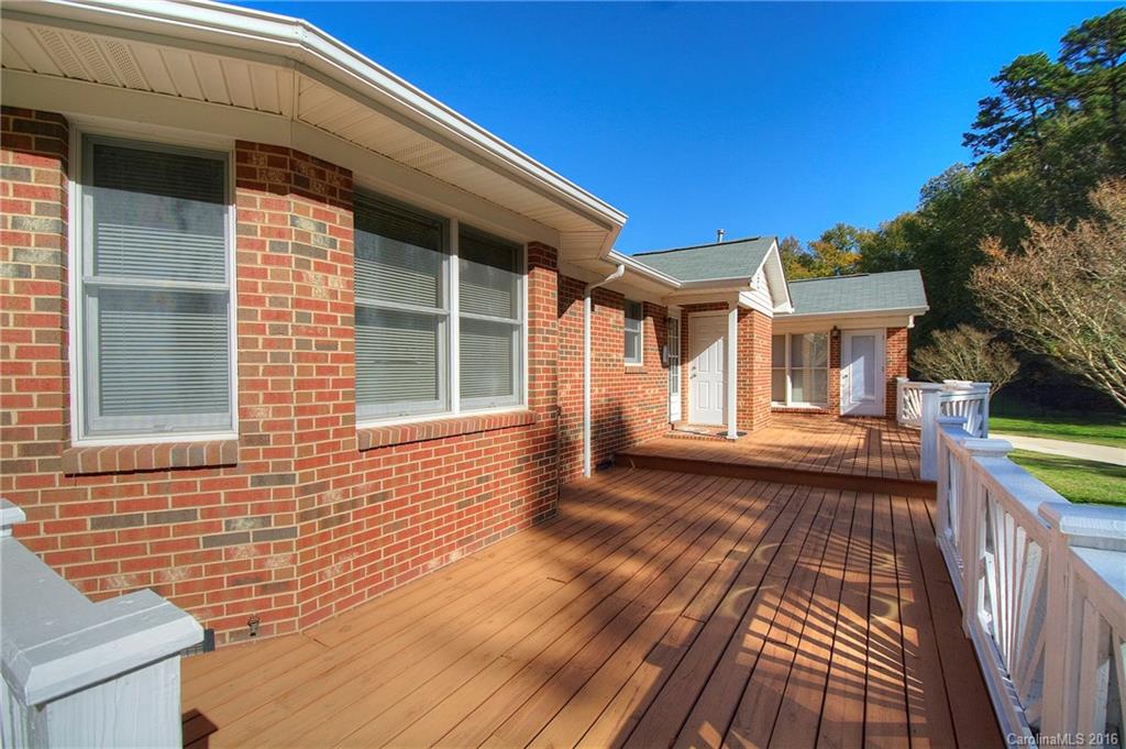 3500 Kelly Road Charlotte, NC 28216 - Photo 11 of 14 Gallery Image 11