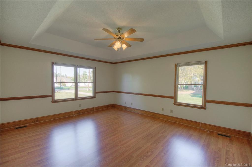 3500 Kelly Road Charlotte, NC 28216 - Photo 8 of 14 Gallery Image 8