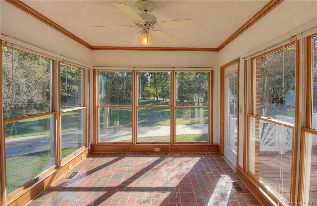 3500 Kelly Road Charlotte, NC 28216 - Photo 10 of 14 Gallery Image 10