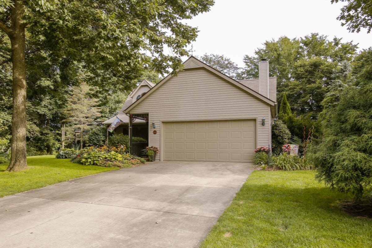 56504 Brave Drive Three Rivers, MI 49093 - Photo 2 of 37 56504 brave drive-202