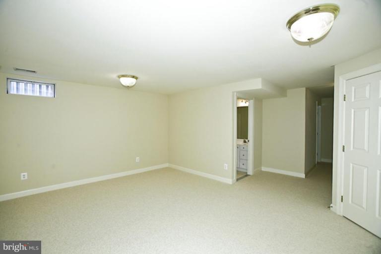 2079 Madrillon Road Vienna, VA 22182 - Photo 17 of 18 Recreation Room